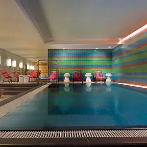 Apartahotel Adina Mitte ****
