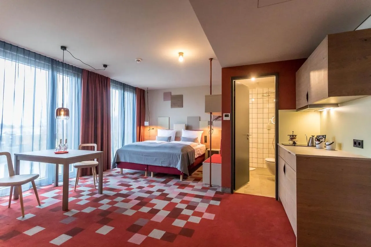 Hotel Einsmehr Augsburg 3*,  Německo